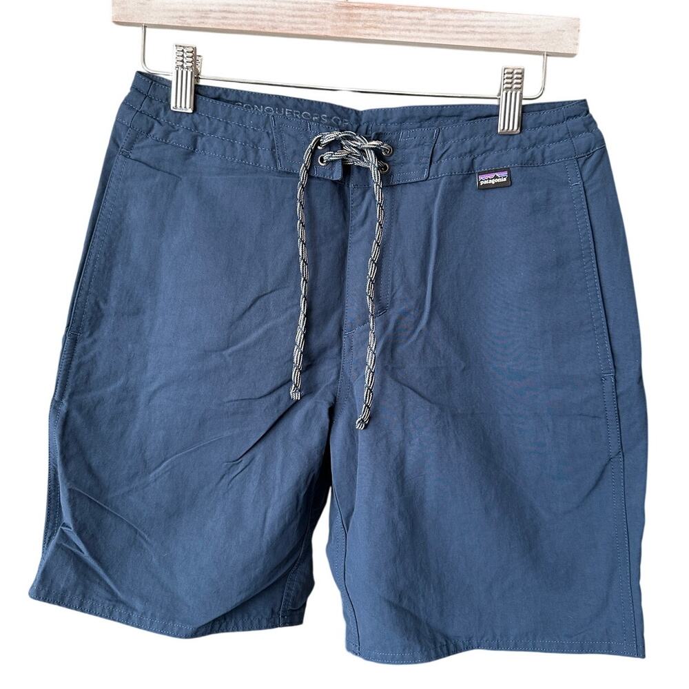 Patagonia Wavefarer Mens Hybrid Walk Shorts - 18” Navy Size 28